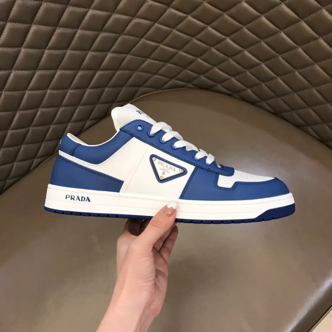 P380 Yuan 38-45 Prada Prada’s new men’s leather sports shoes, the highest version on the market, any comparison is welcome🆚! The original leather has excellent texture and is super high-end! Fetal sheep net lining imported from Italy, removable pad! Luxurious materials and fine workmanship, highly recommended!